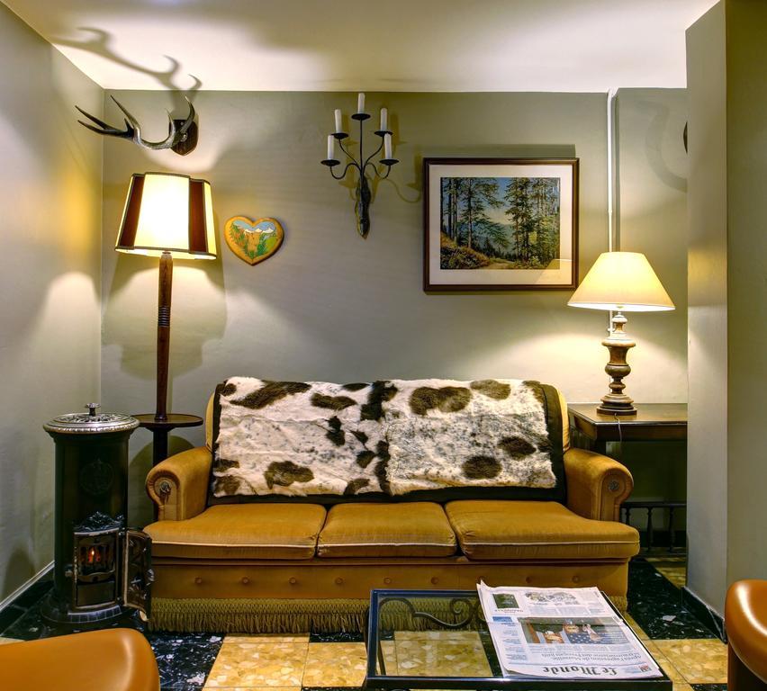 Hotel Las Donnas, Auron Luaran gambar