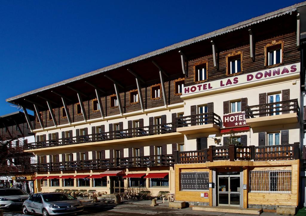Hotel Las Donnas, Auron Bilik gambar